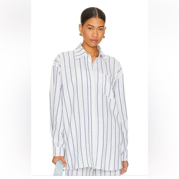 SNDYS Revolve Isla Shirt white Blue Stripe blouse quiet luxury Resort NWT M - Picture 2 of 10